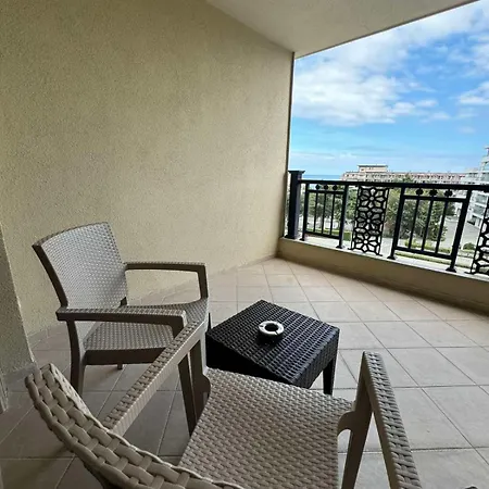 Apartmán Pool View In